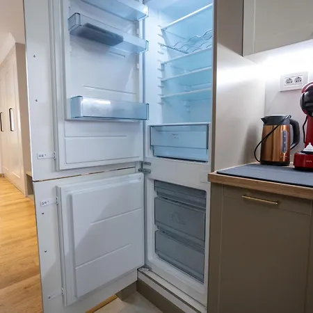 Donner Luxury Суботица