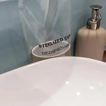 Donner Luxury Апартаменты *