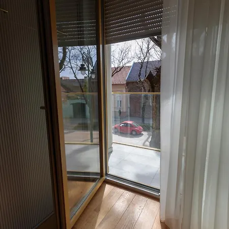 Апартаменты Donner Luxury