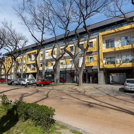 Donner Luxury Апартаменты