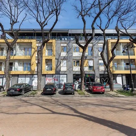 Donner Luxury Apartament *