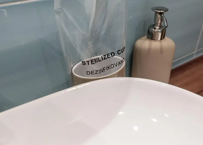 Donner Luxury شقة *