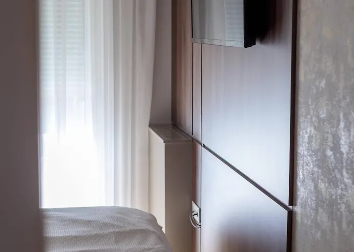 Donner Luxury شقة